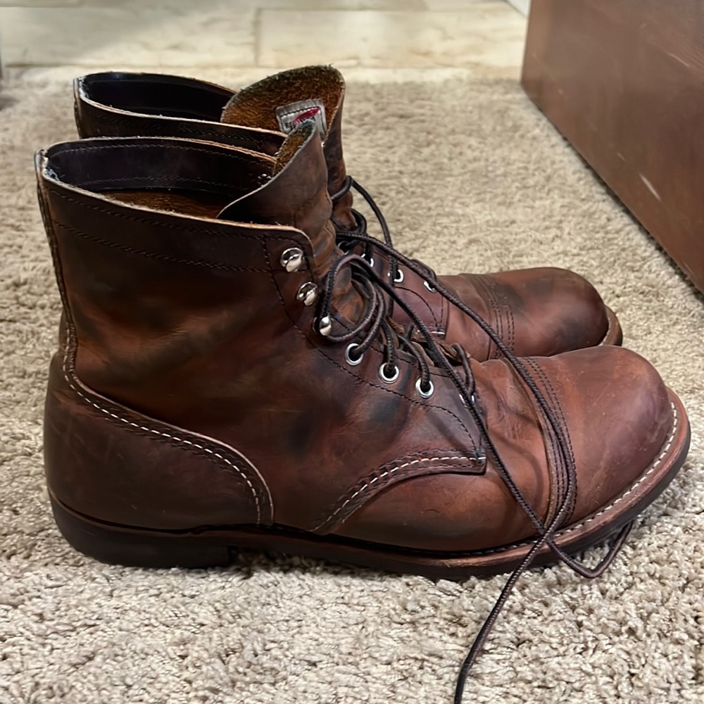 Men’s red wing shoes size 12